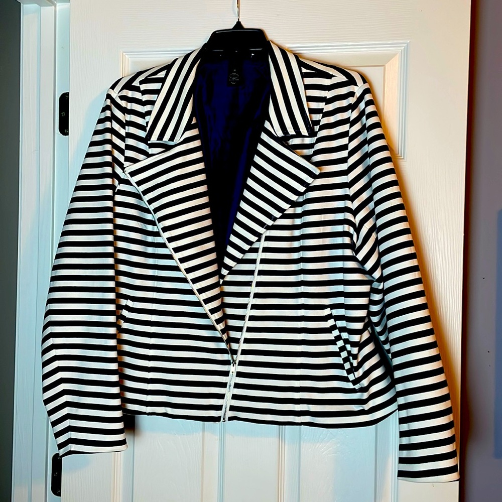 LANE BRYANT STRIPED MOTO JACKET 26